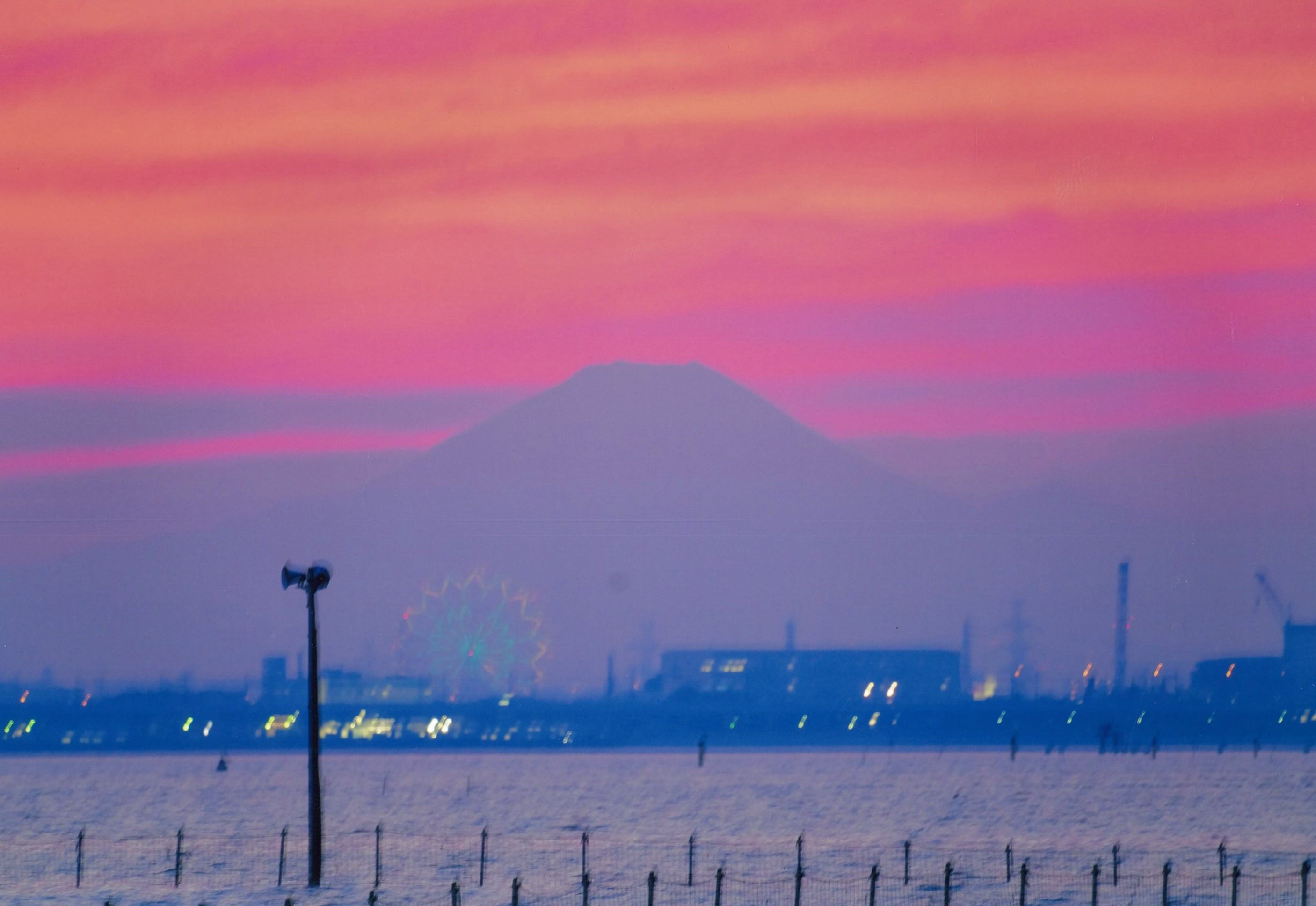 夕焼けと富士山