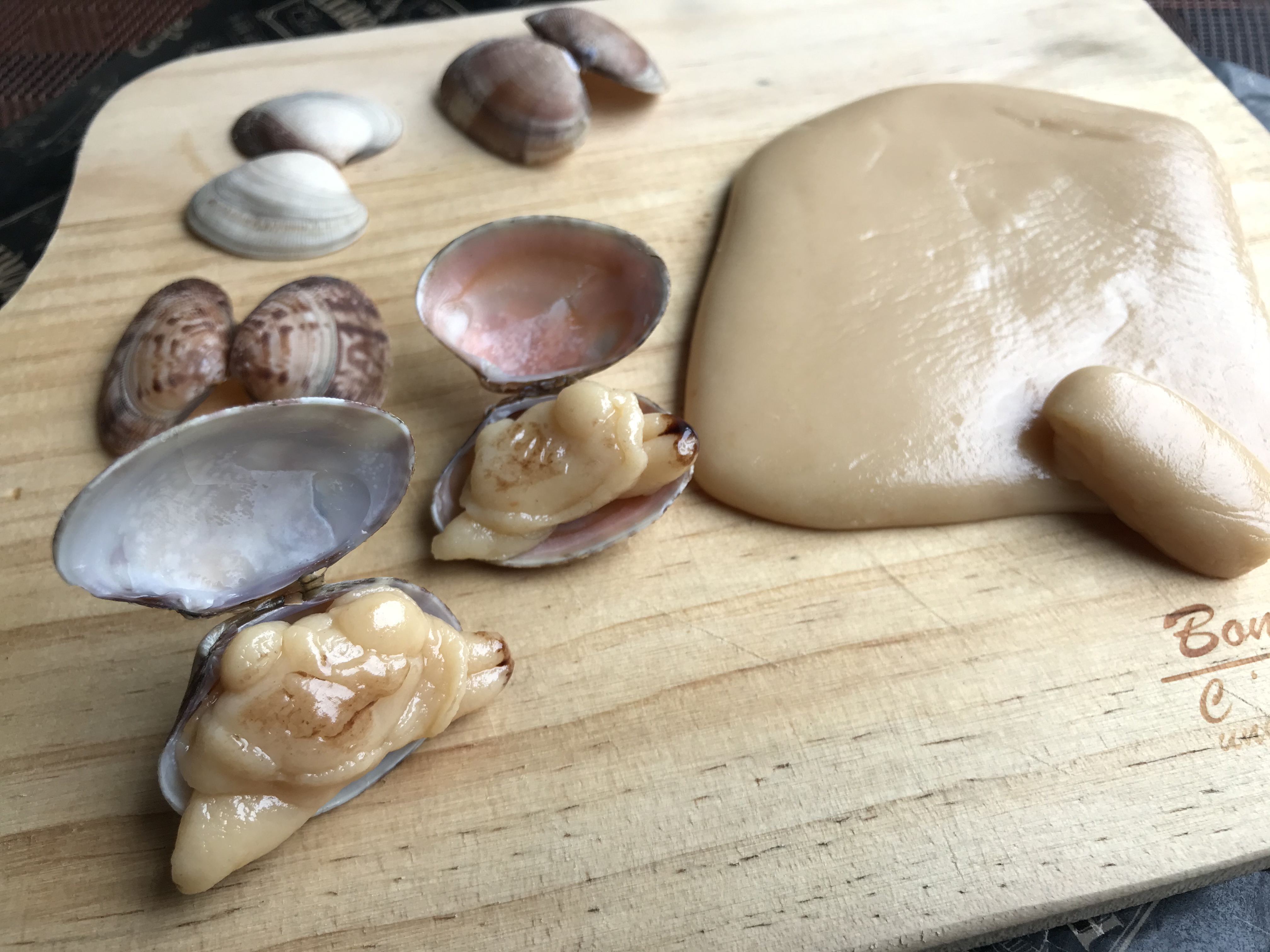 海の恵みを味わおう「アサリキャラメル」